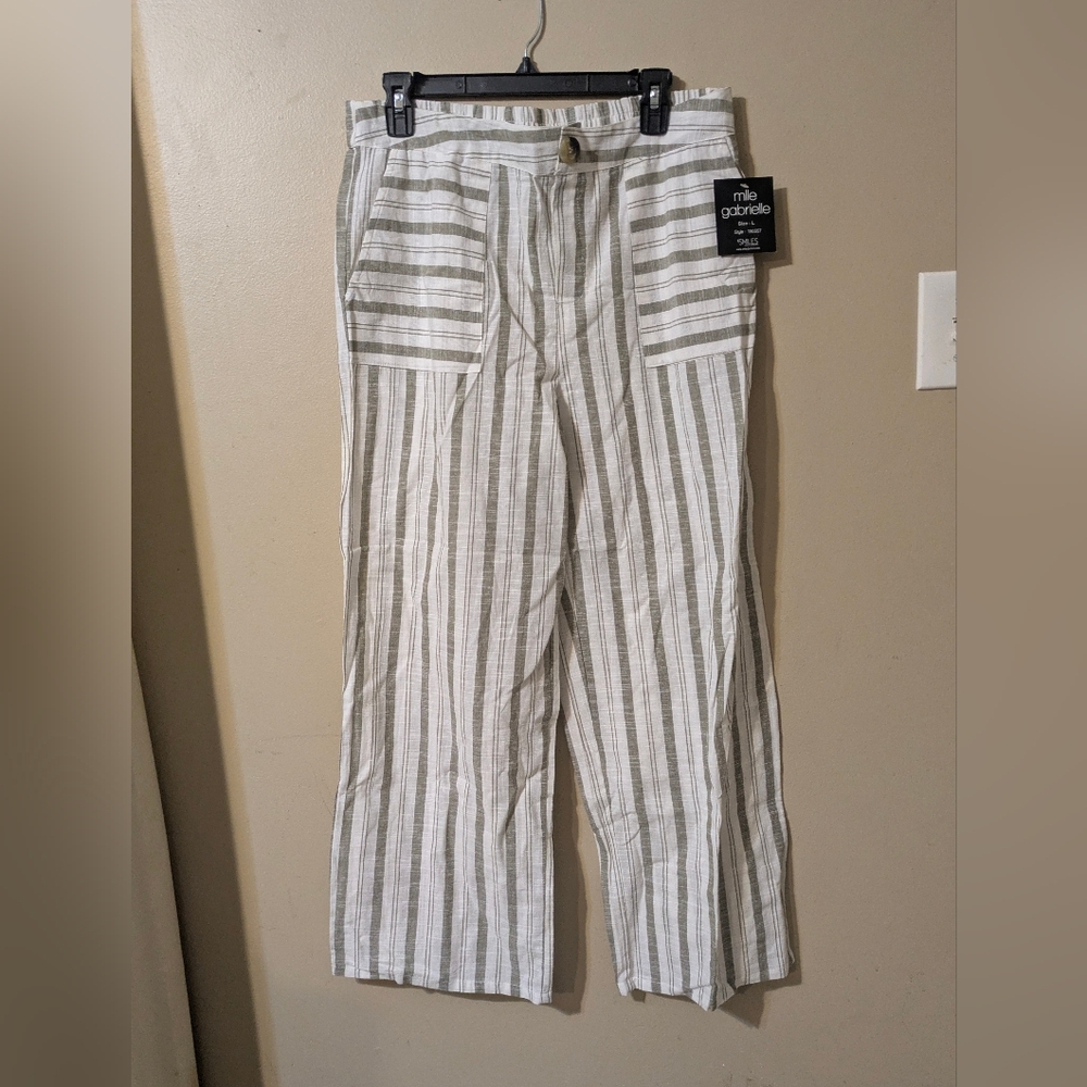 Mlle Gabrielle White and Tan Striped Pants
